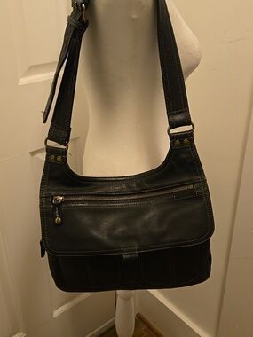 Fossil Black Leather Shoulder Bag